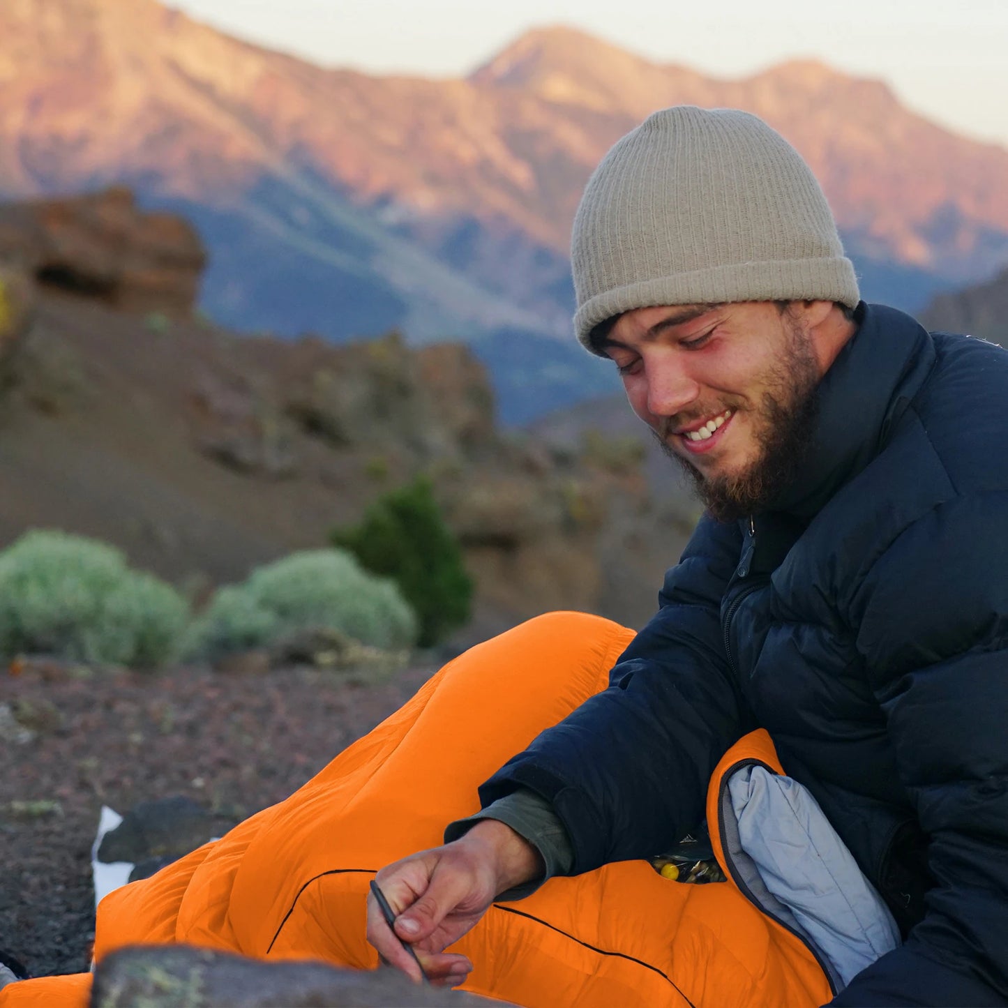 LIXADA 190*75cm Sleeping Bag for Camping & Adventure